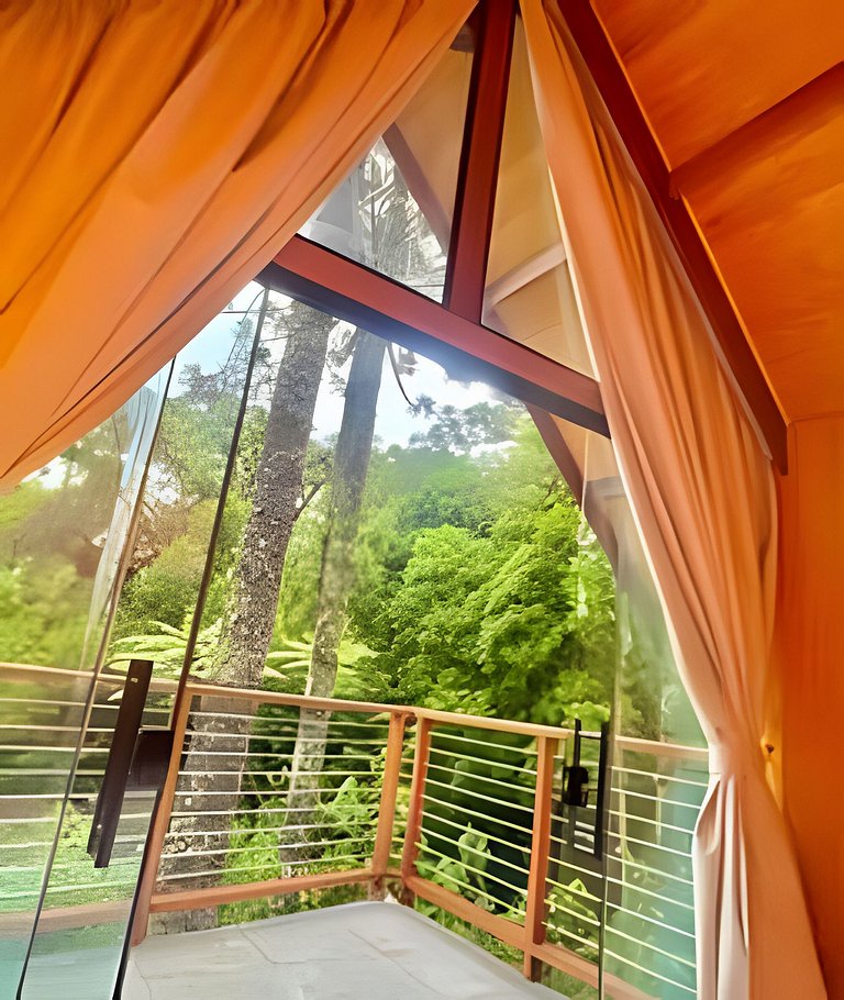 Cabana Suspensa na Natureza - Região Turística